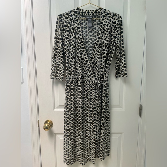 8 Bisou Bisou Black & Cream Geometric Wrap Maxi Dress - Picture 5 of 5